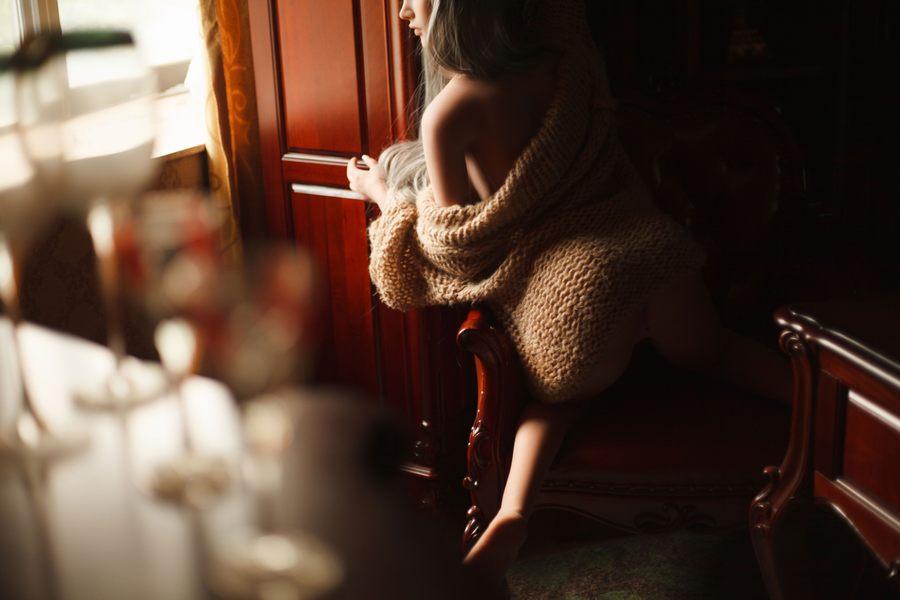 Poseren Als Realistische Sekspop - Modesta - Afbeelding 7