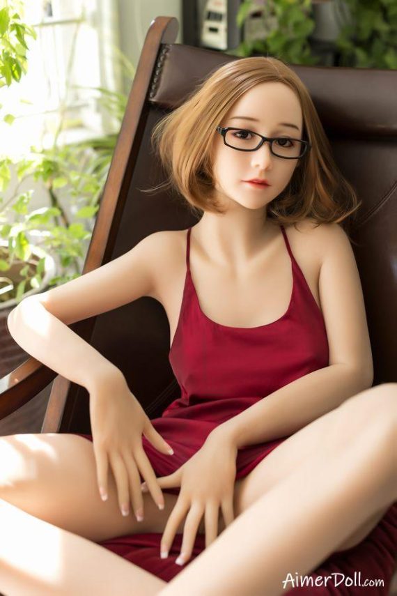 Seks Met Een Synthetische Pop - Juline