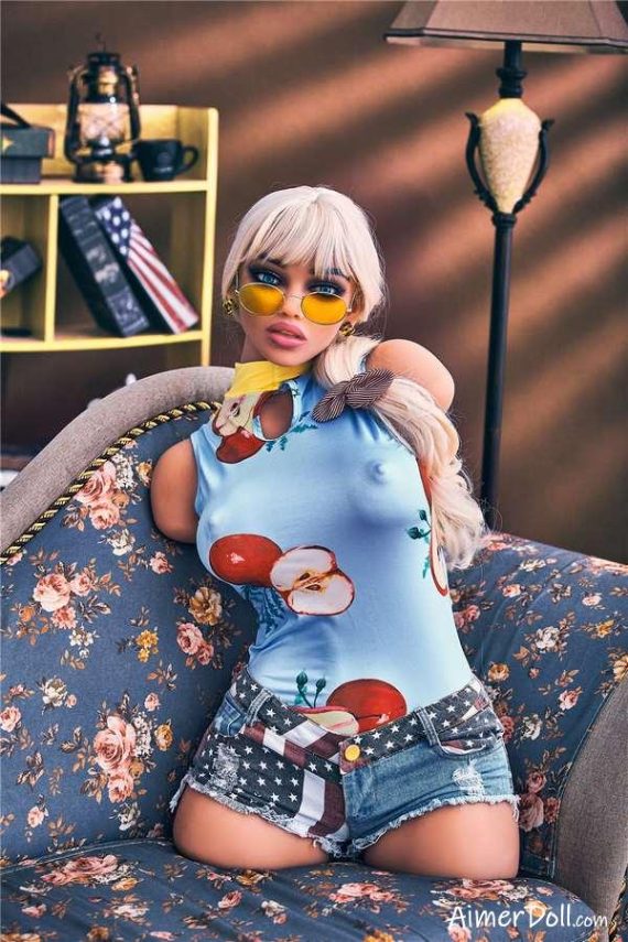 Seksliefdespop Leveranciers Invoegen - Florry