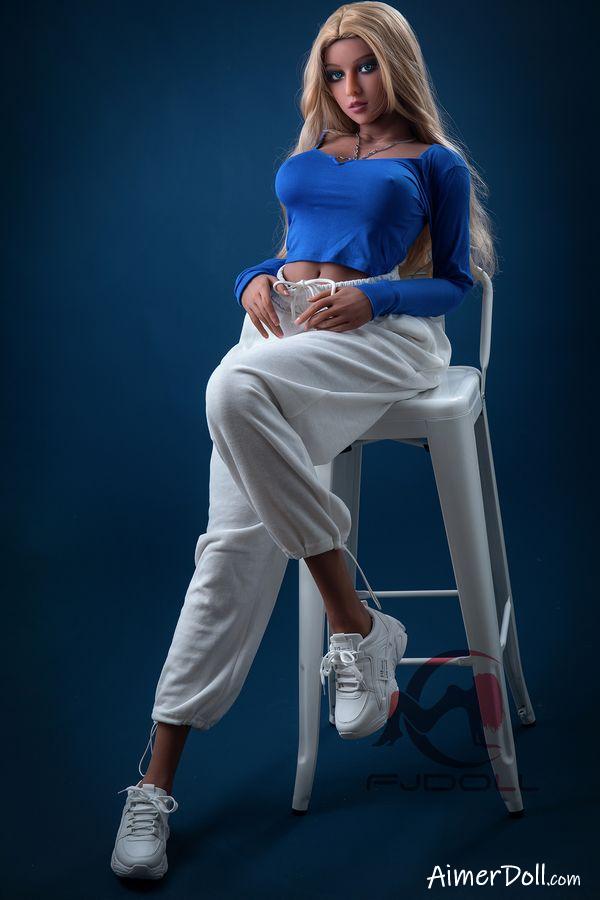 Meisje Neukt Een Sekspop - Noami - Afbeelding 2