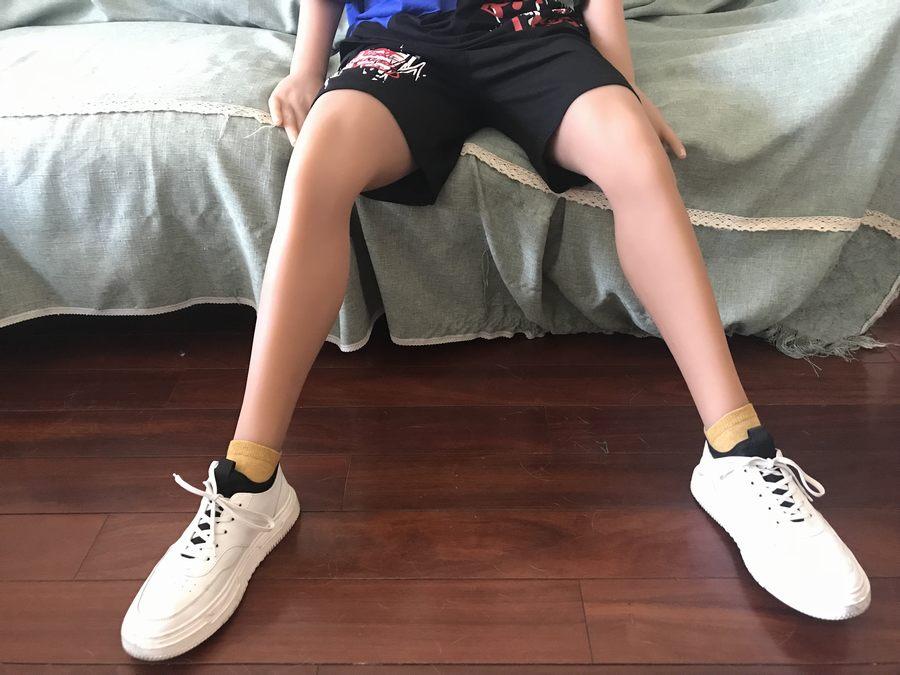 Realistische Op Maat Gemaakte Neuksekspoppen - Leonie - Afbeelding 3