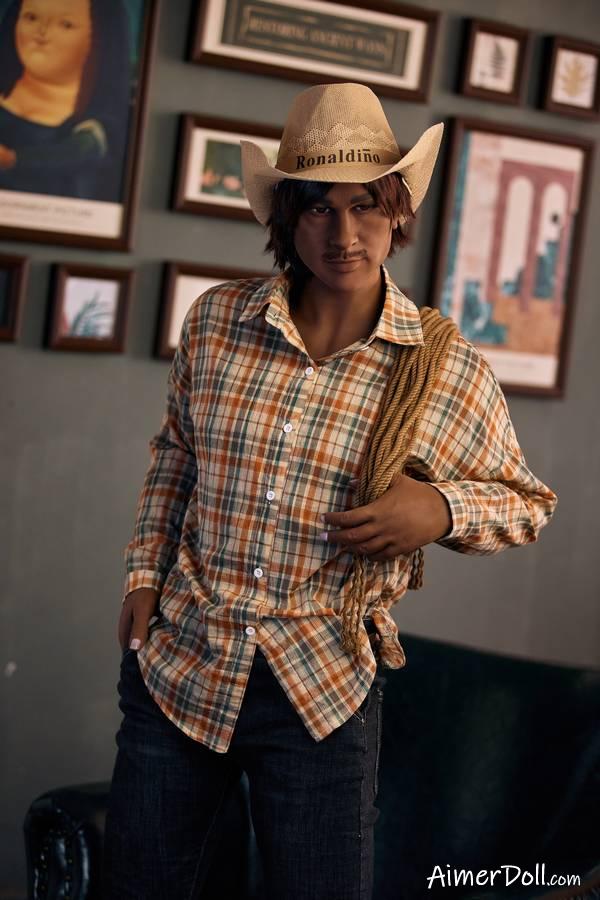 Man Neukt Milf Sekspop - Alvin - Afbeelding 7