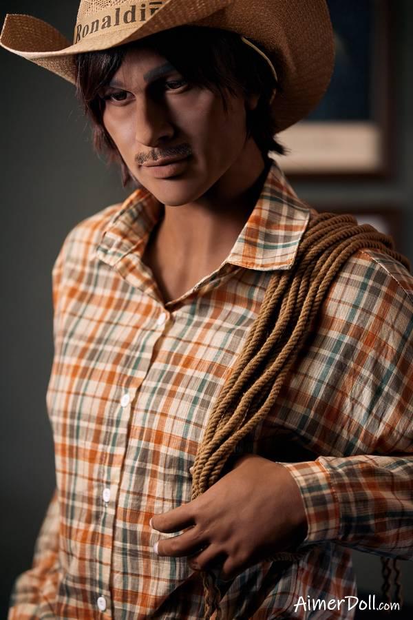 Man Neukt Milf Sekspop - Alvin - Afbeelding 6