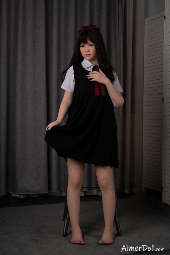 Veranderd Worden In Een Sekspop - Micki