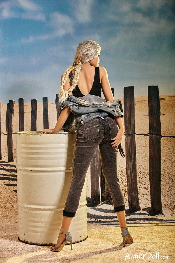 Grote Borsten Gehypnotiseerde Sekspop Porno - Beryl - Afbeelding 4