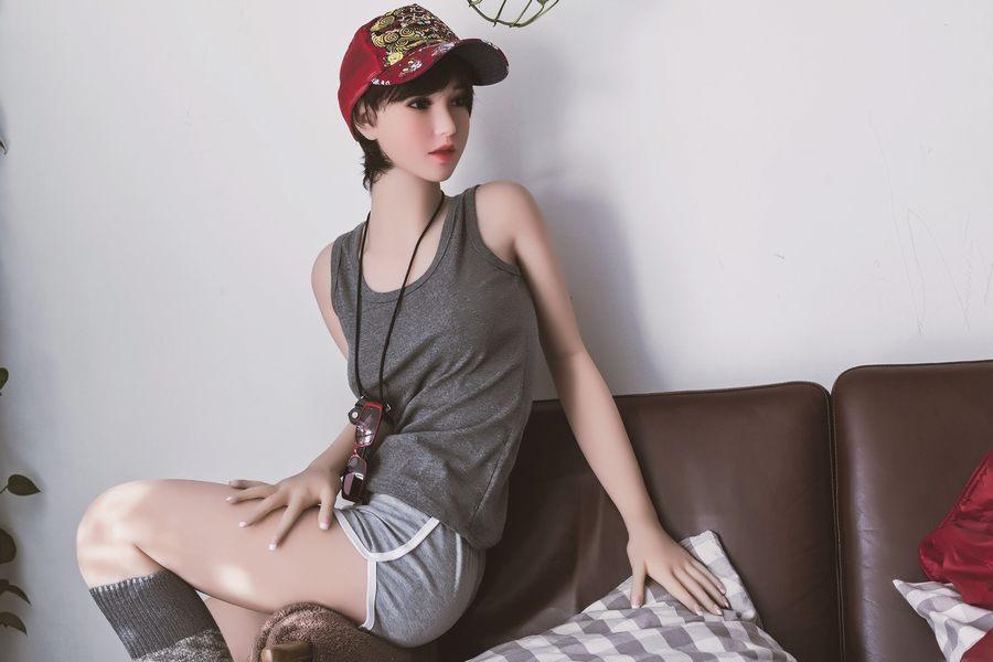 Seks Met Een Realistische Pop - Julina - Afbeelding 7