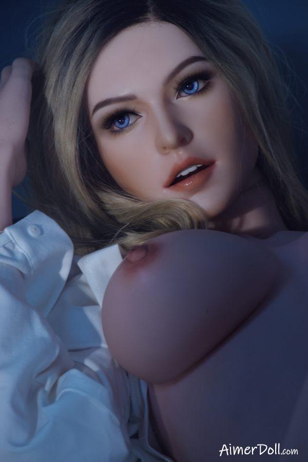 Milf Sekspoppen Van 2026 - Armani - Afbeelding 11