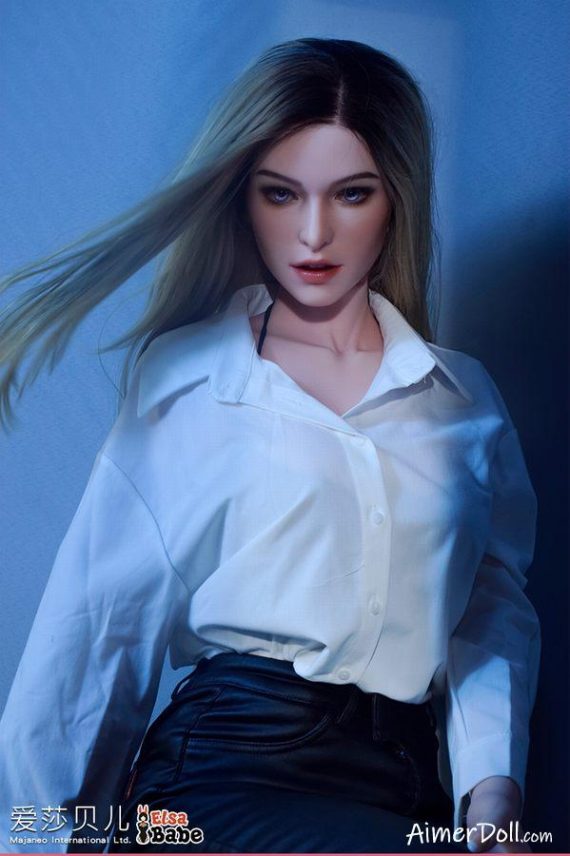 Milf Sekspoppen Van 2026 - Armani