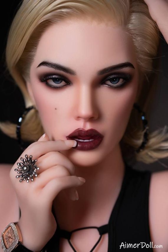 Marina Voordelen Van Maya Sekspop - Kirsten