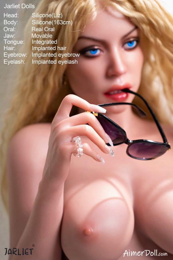 Over Een Man Die Een Sekspop Gebruikt - Saoirse - Afbeelding 20